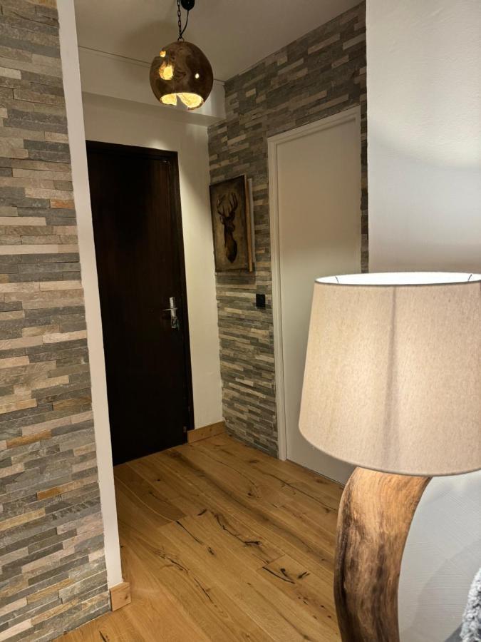 Cocon Au Coeur De Chamonix Avec Parking Gratuit Lägenhet Exteriör bild