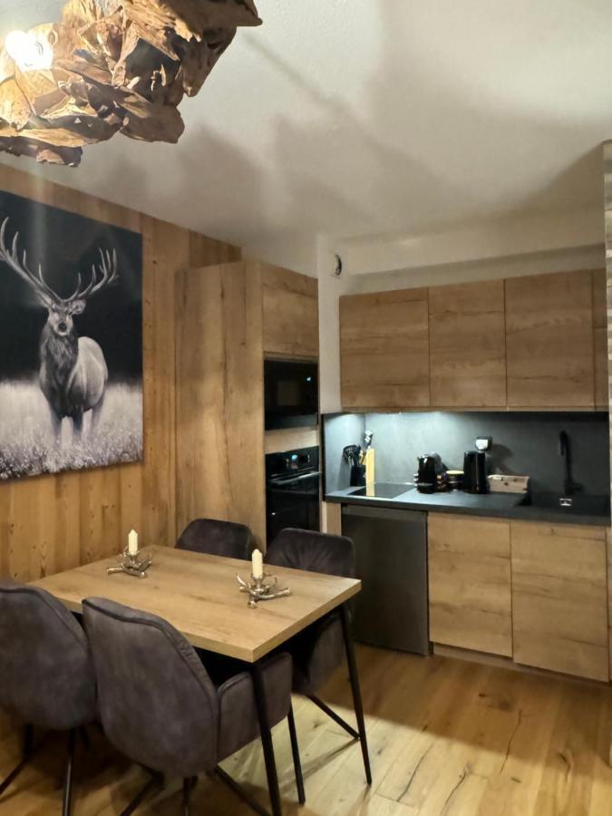 Cocon Au Coeur De Chamonix Avec Parking Gratuit Lägenhet Exteriör bild